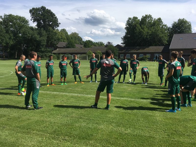training-borussia-mg.jpg