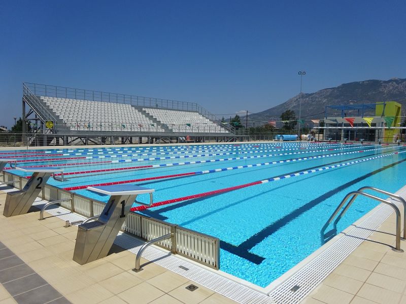 loutraki-municipal-swimming-center.jpg
